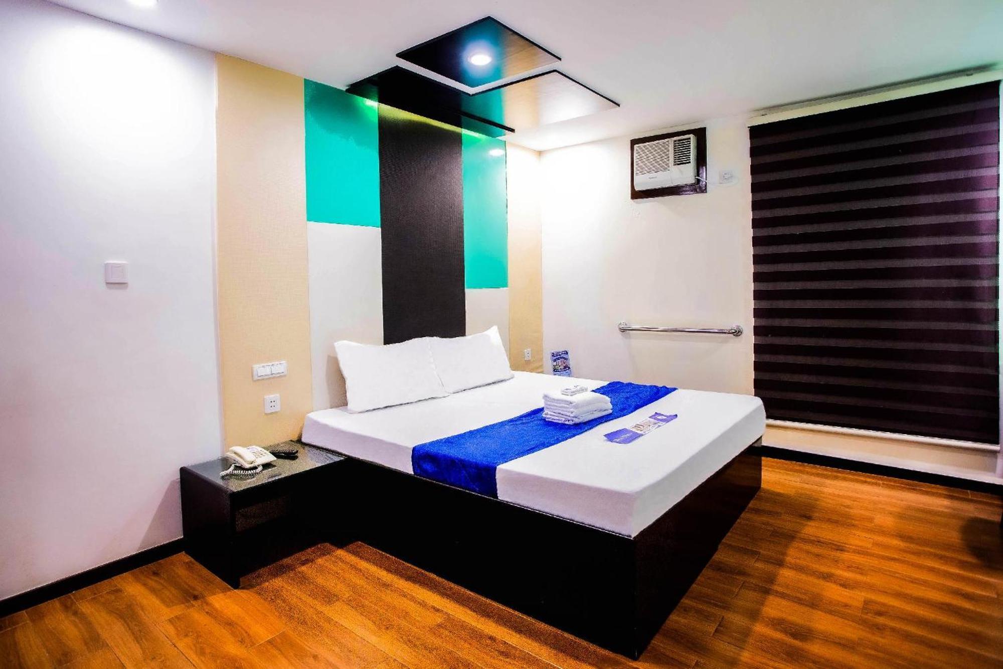 Hotel Dreamworld North Edsa Quezon City Exterior photo