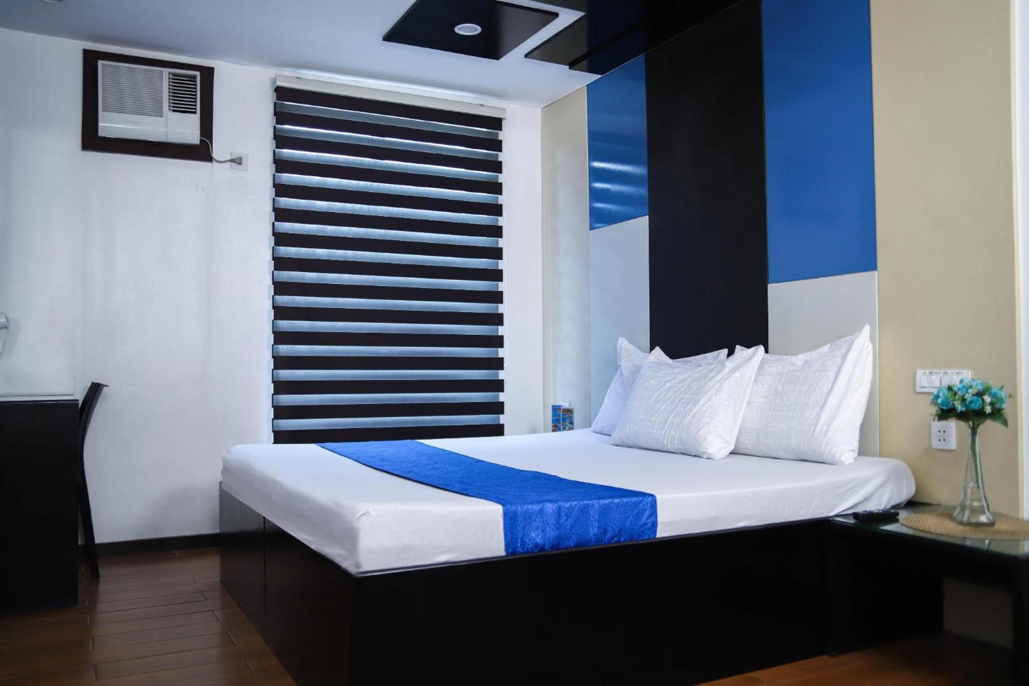 Hotel Dreamworld North Edsa Quezon City Exterior photo