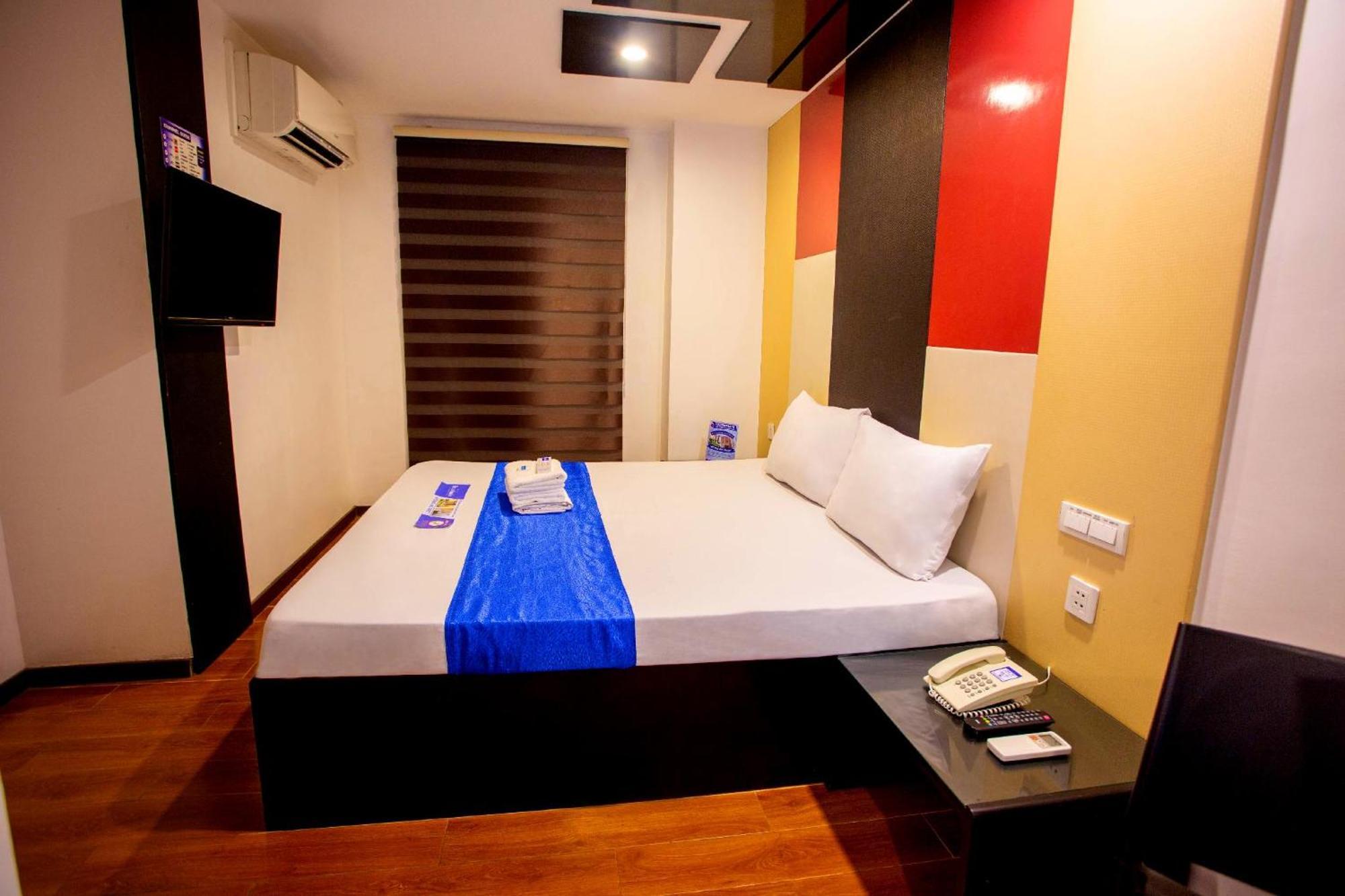 Hotel Dreamworld North Edsa Quezon City Exterior photo